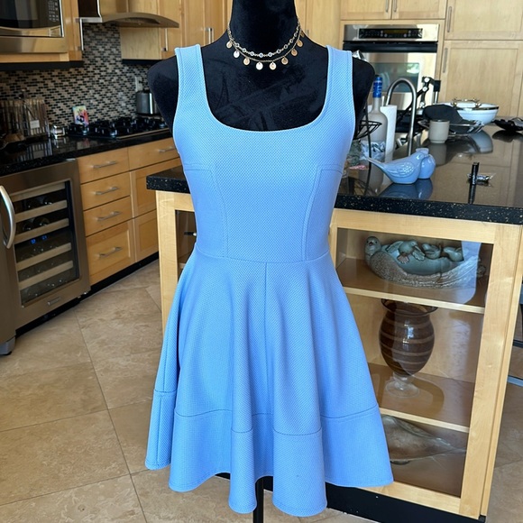 Lulus Dresses & Skirts - BABY BLUE LULUS FIT AND FLARE DRESS. SIZE SMALL.  ADORABLE
